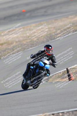 media/Feb-05-2023-Classic Track Day (Sun) [[c35aca4a42]]/Group 2/session 4 turn 4/